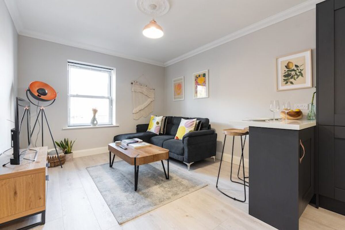 Contemporary living room in EirStay Aungier serviced apartment Dublin 2 city centre corporate short stay
