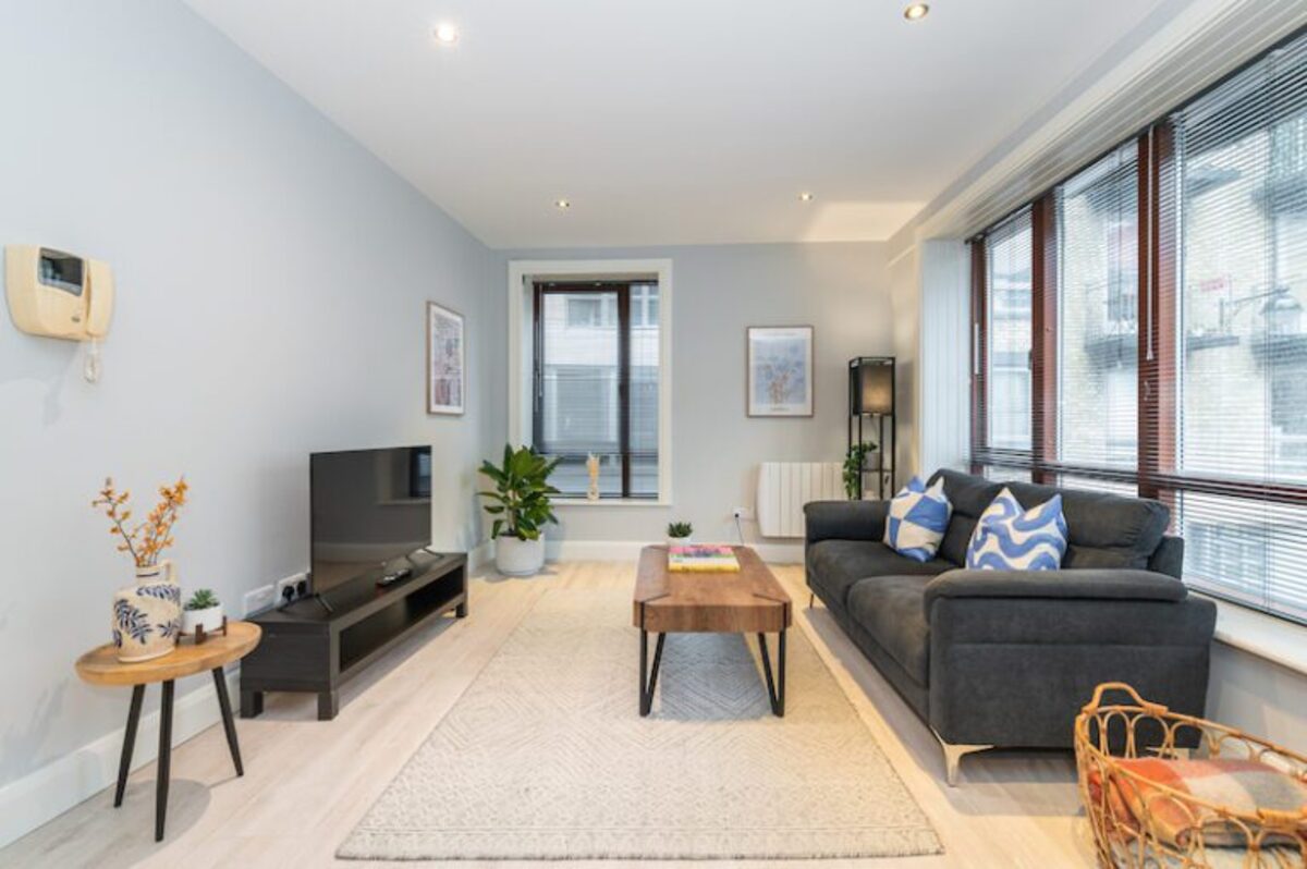 Bright living room in EirStay Italian Quarter serviced apartment Dublin 1 corporate short stay