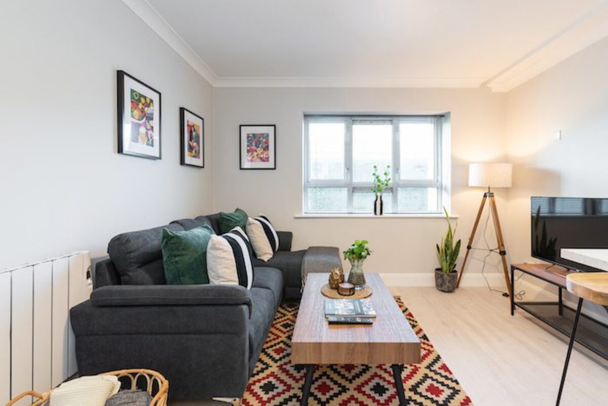 Contemporary living area in EirStay Lombard serviced apartment Grand Canal Dublin 2 corporate short stay