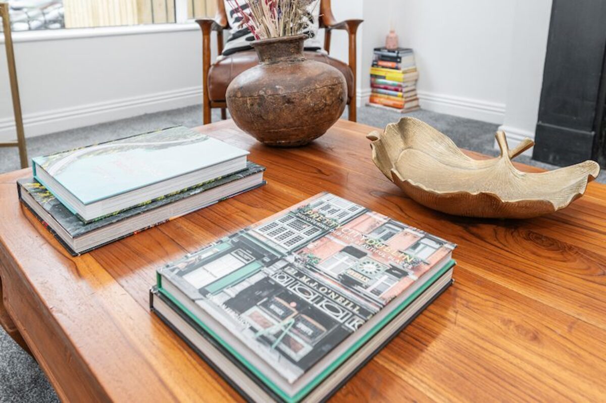 Kitchen worktop with kettle and toaster in EirStay short-term corporate accommodation Ranelagh Dublin 6